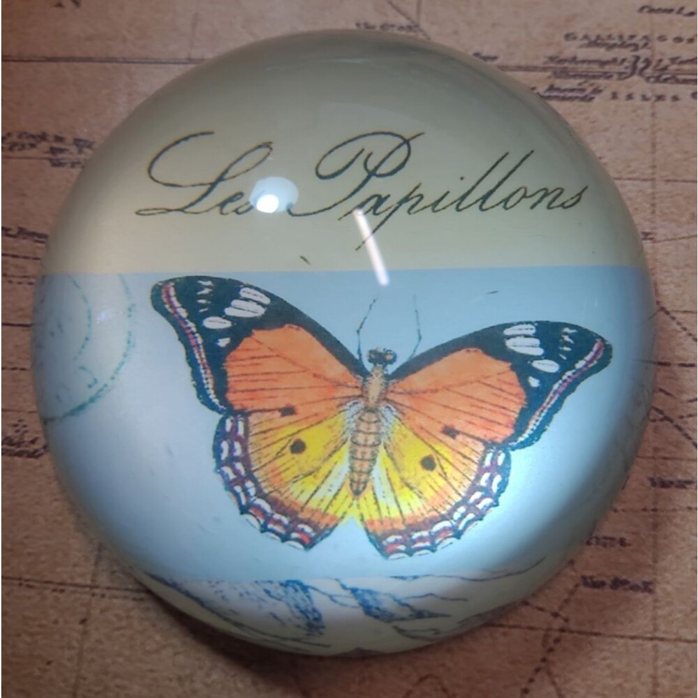 Home Essentials Round Decorative Butterfly Paperweight Les Papillions